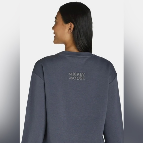 EUC DISNEY MICKEY MOUSE EMBROIDERED CREW NECK, size 8-10 - Picture 2 of 5